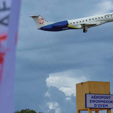 Africa United Airlines, direction Oyem à partir de 89 700 francs CFA