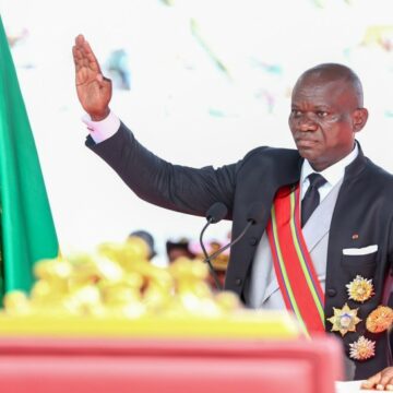 BRICE CLOTAIRE OLIGUI NGUEMA, UN AN AU POUVOIR : ENTRE CONSOLIDATION POLITIQUE ET DEFIS STRUCTURELS